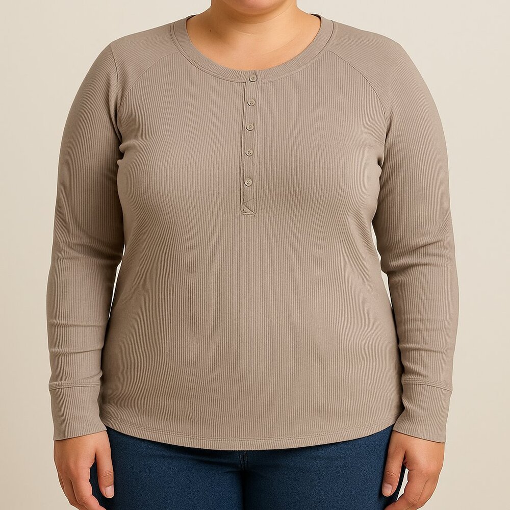 SO Ribbed Henley Long‎ Sleeve Top – Size XL